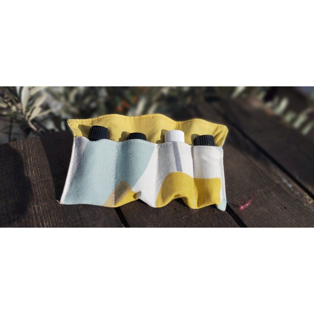 Organizer Uçucu Yağ Çantası 4 Gözlü