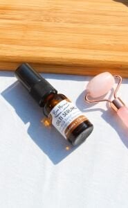 Işıltı Serumu C Vitamini + Macadamia