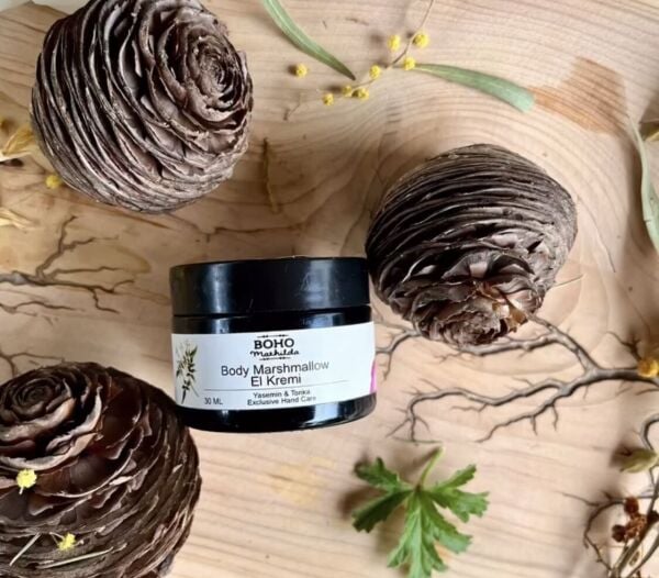 El & Vücut Kremi - Body Marshmallow Yasemin Uçucu Yağlı