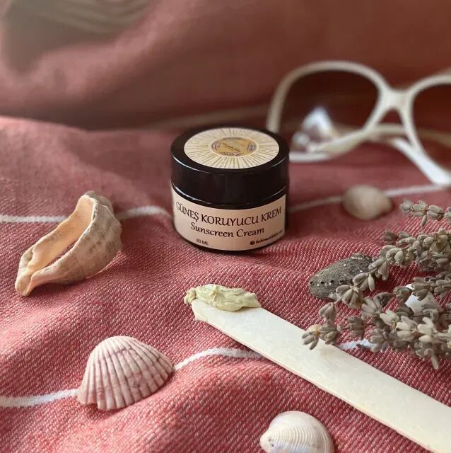 Güneş Koruyucu Krem 30 +SPF