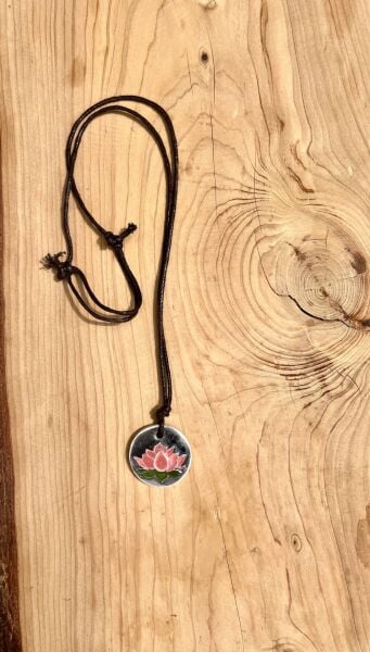 Lotus Çiçeği Seramik Kolye