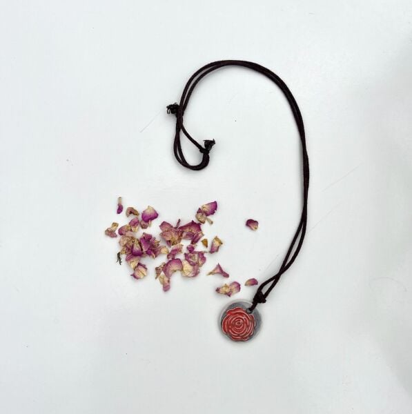 Gül Çiçeği Seramik Kolye